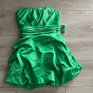 David's Bridal strapless green homecoming prom bridesmaid dress
